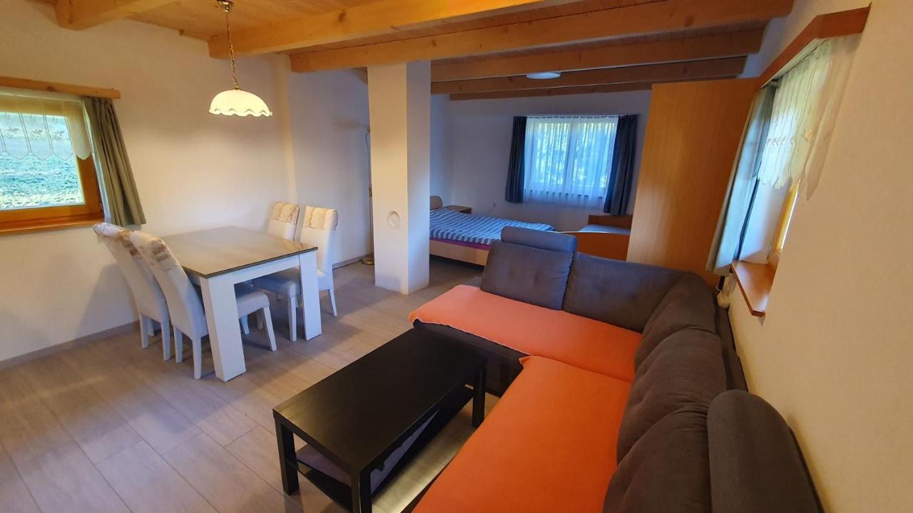 Hiska Ob Gozdu Villa Polzela Buitenkant foto